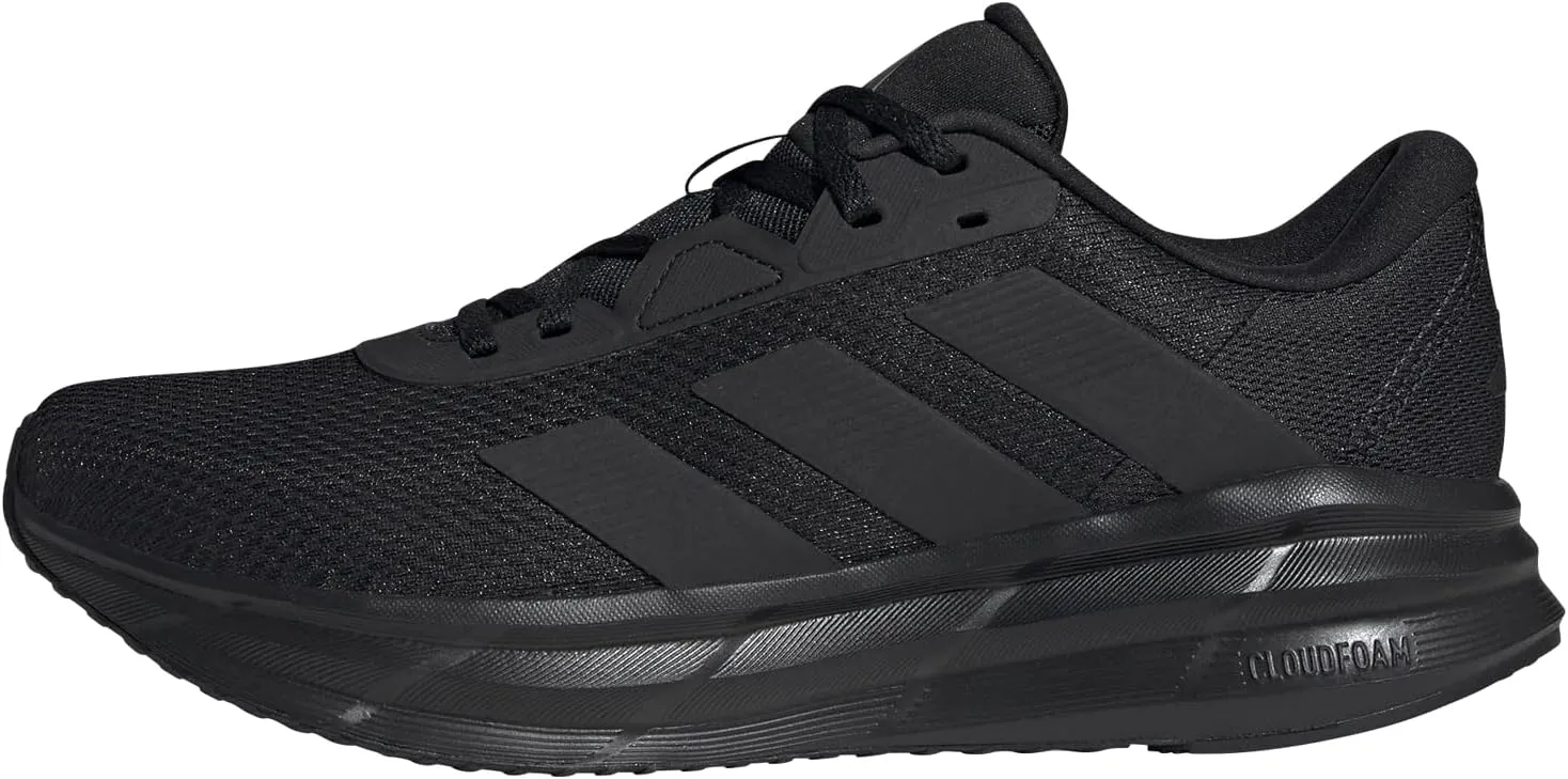 adidas Men's Non-Football Flat Shoes, 10.5 AU