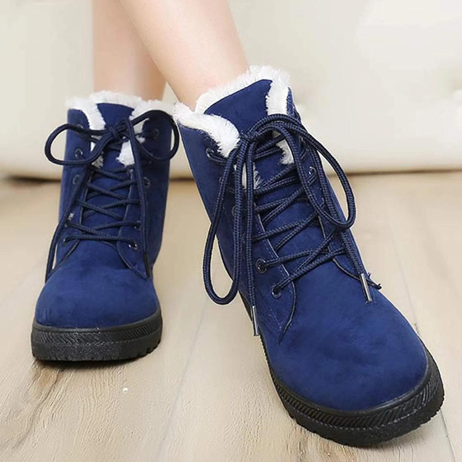 Bcshiye Women's Winter Snow Boots Outdoor Anti-Slip Ankle Boots Suede Warm Fur Lined Booties Lace Up Flat Platform Shoes