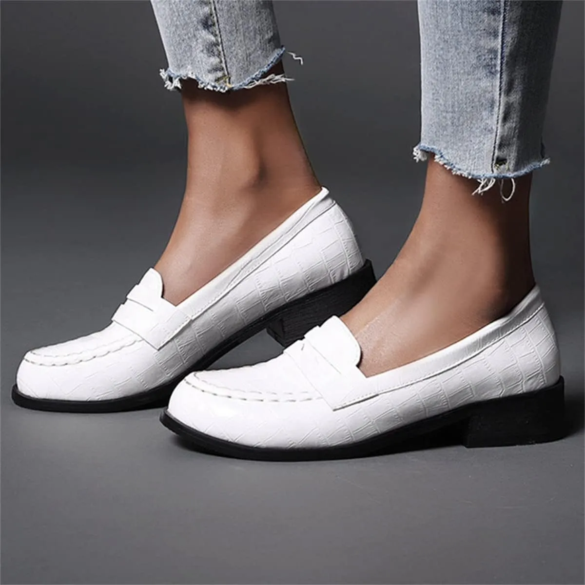Betastella Women's Low Heel Loafers Chunky Pull On Pumps