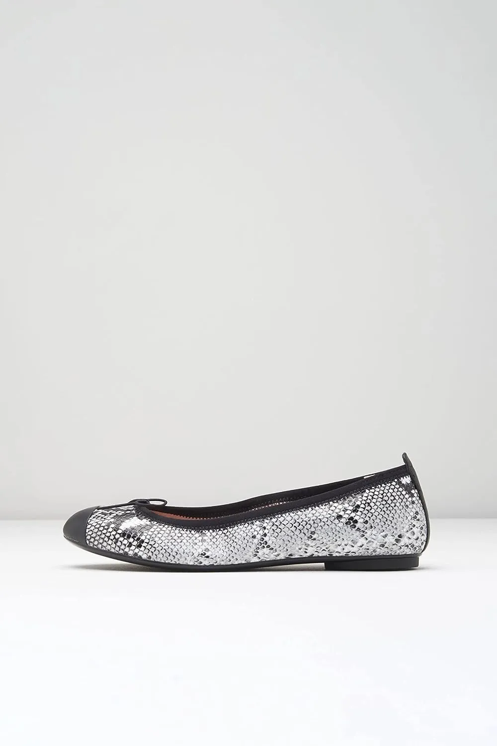 Bloch Women's Astra Ballet Flat