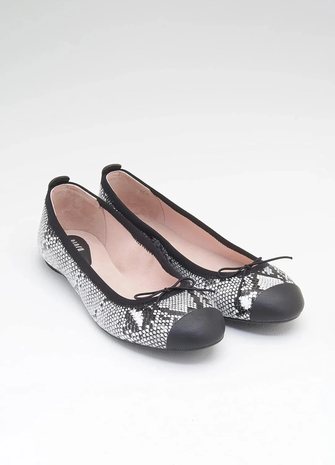 Bloch Women's Astra Ballet Flat