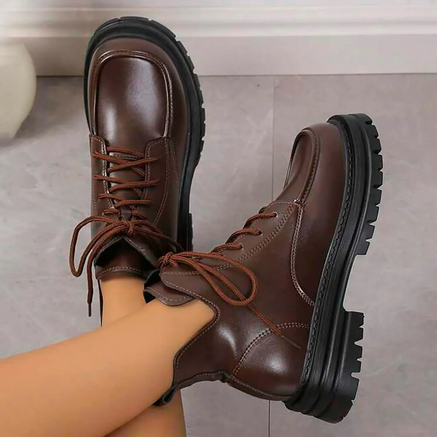 Crzidha Chunky Bottom Ankle Boots for Women,High Top Lace Up Leather Boots Waterproof Non-Slip Lug Sole Chelsea Booties Lightweight Casual Winter Fall Walking Flat Shoes