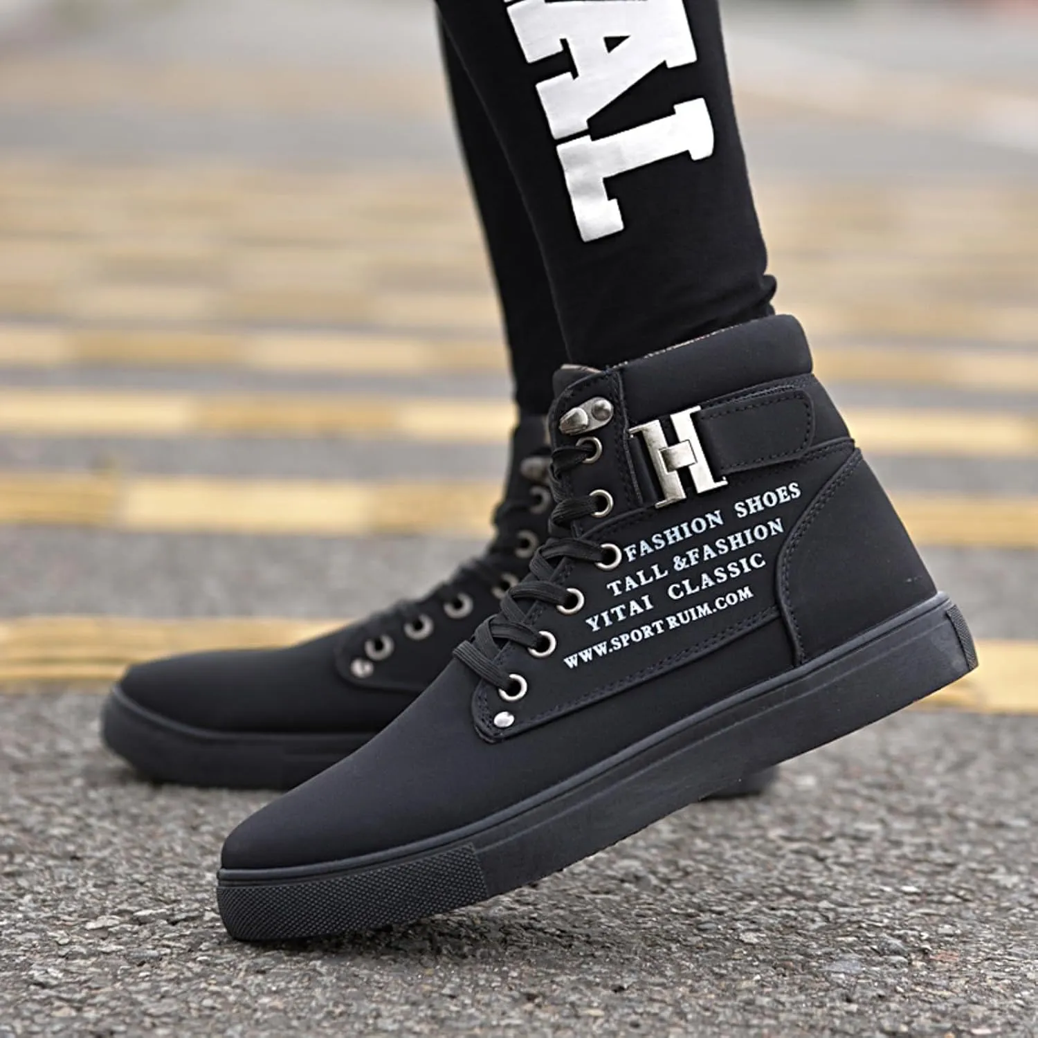 Flat Bottom Sport Shoes for Men Memory Foam Ankle Boots Comfort Lace Up Walking Boots Lightweight Casual Light Boots