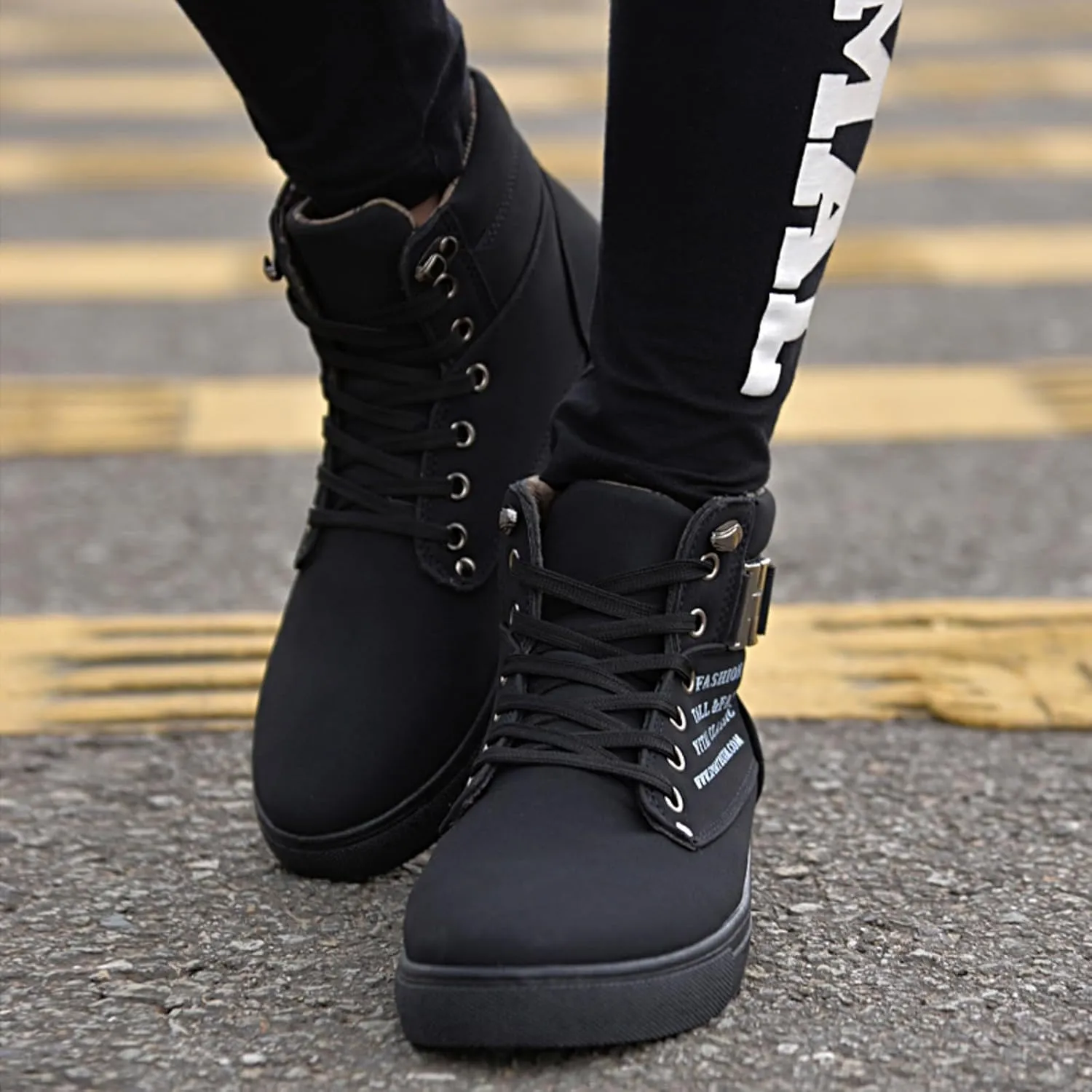Flat Bottom Sport Shoes for Men Memory Foam Ankle Boots Comfort Lace Up Walking Boots Lightweight Casual Light Boots