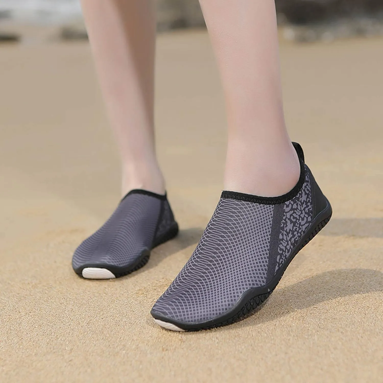 Mens Water Shoes Wide Barefoot Aqua Socks Quick Dry Water Shoes Barefoot Quick Dry Shoes Quick Dry Water Sports Barefoot Shoes for Pool Beach Surf Walking Water Park