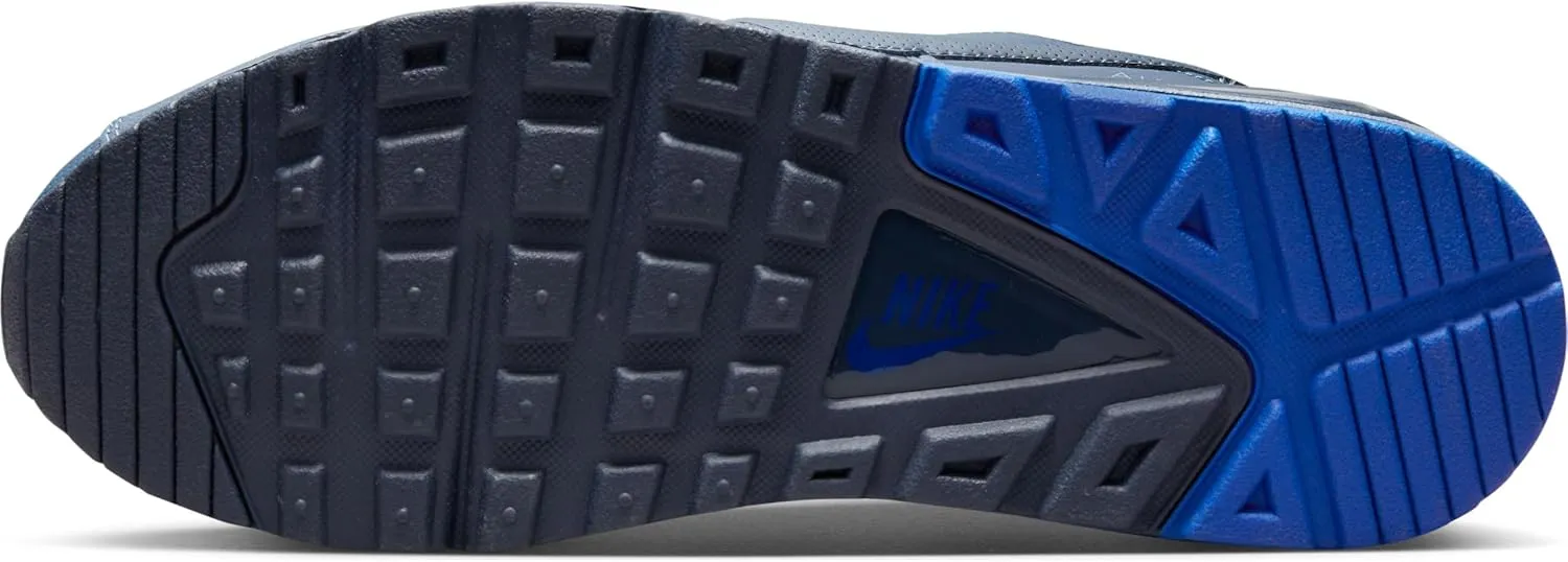 Nike Men's Fashion Sneakers