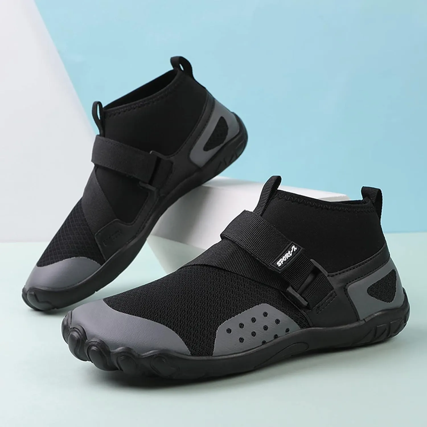 Women's Water Shoes Quick Dry Breathable Barefoot Aqua Sneakers for Summer Beach Surf Hiking Running Footwear